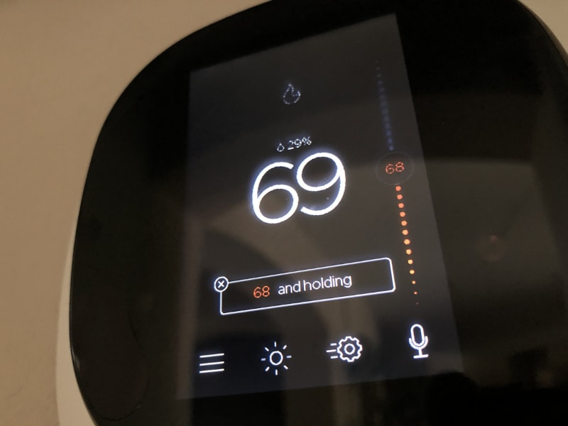Smart Thermostat 101: Make Your Chesapeake, VA, Home More Efficient